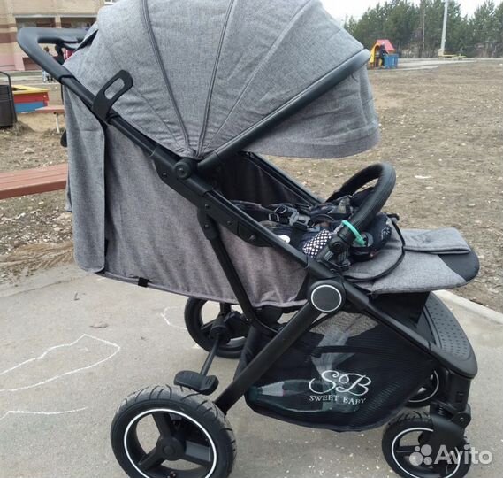 Прогулочная коляска
