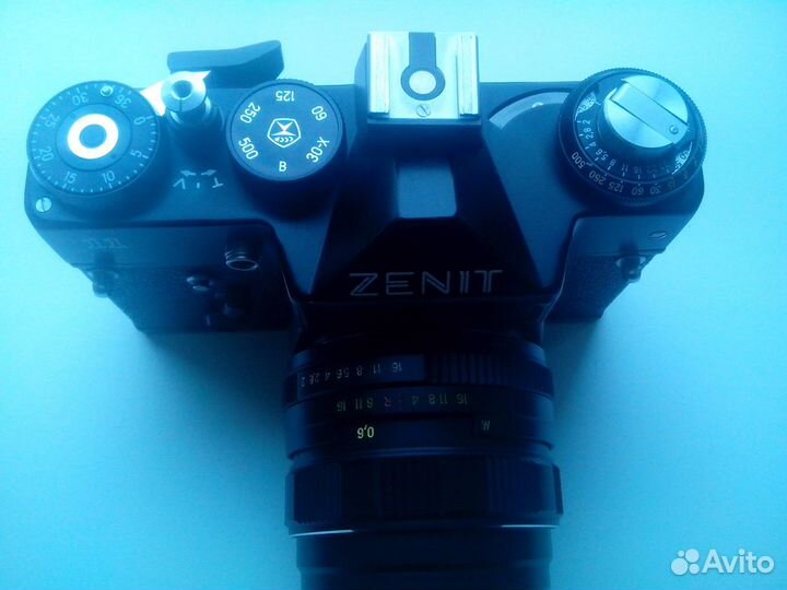 Зенит 11 (Гелиос 44м-4)