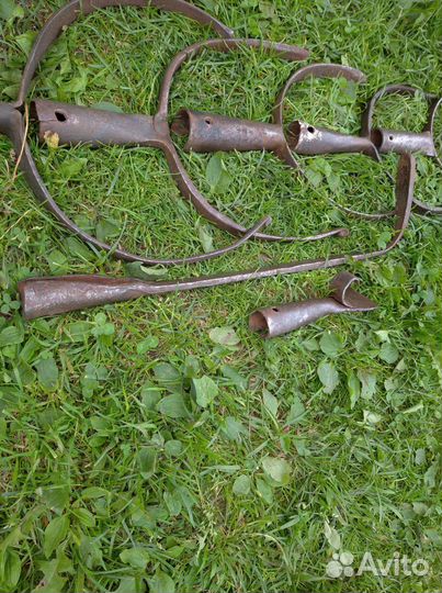 Старинные чугунки ухваты кочерга чапельник