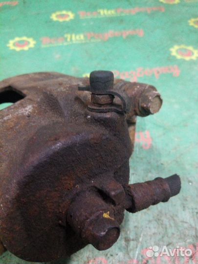 Суппорт передний правый Chevrolet Rezzo 1998