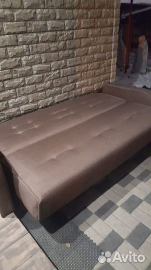 Диван книжка