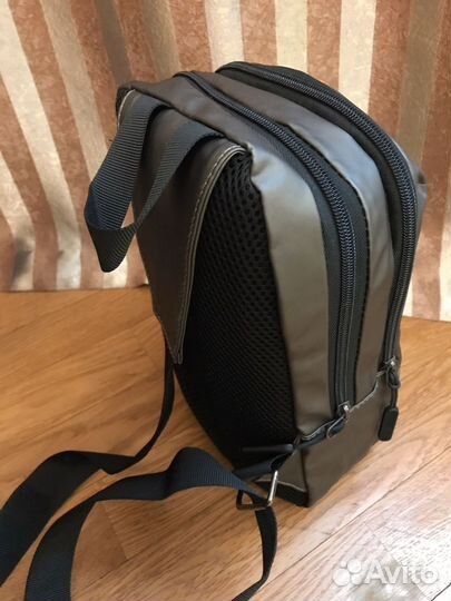 Сумка на одно плечо спортивная