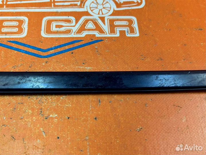 Молдинг лобового стекла w166 GL-class 278.928 1