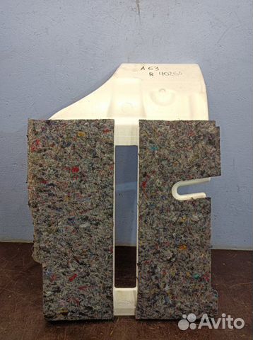 Шумоизоляция пола передняя правая Renault Arkana