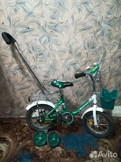 Детский велосипед с родительской ручкой