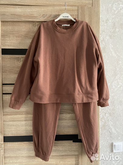 Спортивный костюм Zarina