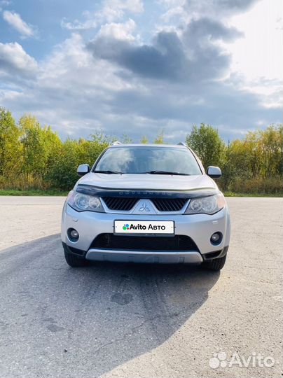 Mitsubishi Outlander 3.0 AT, 2008, 225 000 км