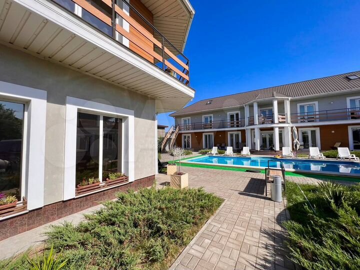 Гостиница, 900 м²