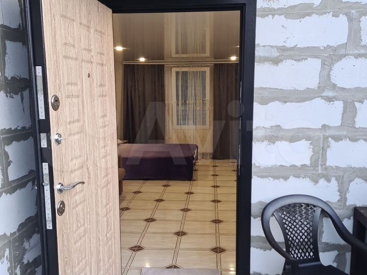 Комната 43 м² в 1-к., 1/2 эт.