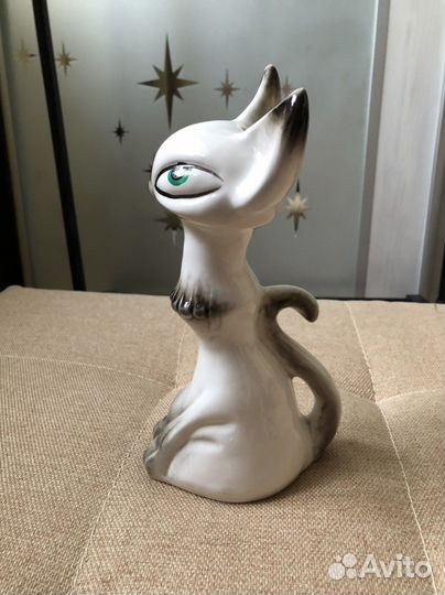 Статуэтка копилка кошка