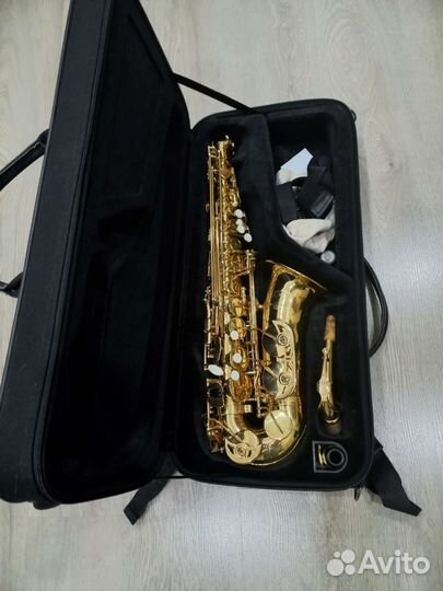 Саксофон альт