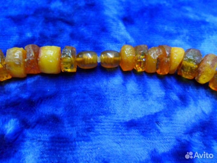 Янтарные бусы СССР