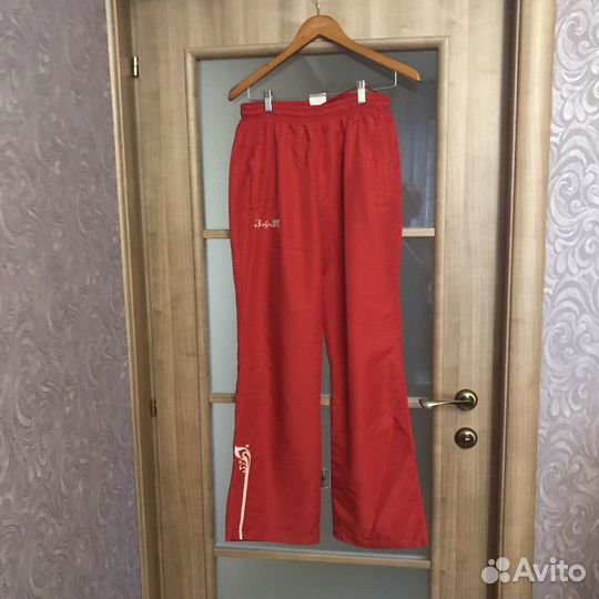 Костюм спортивный,размер 46-48,б/у