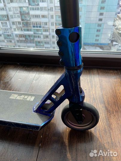 Трюковой самокат Hipe XL