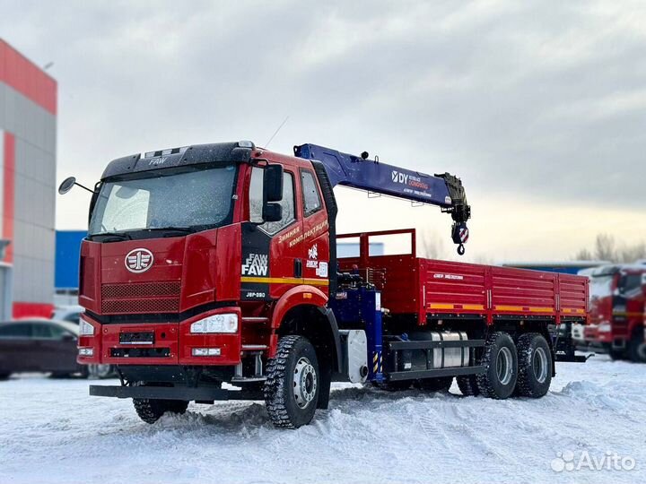 Бортовой грузовик FAW J6P с КМУ DongYang, 2024