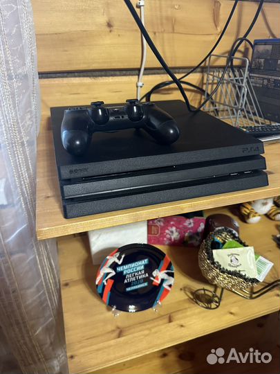 Sony PS4 pro 1tb