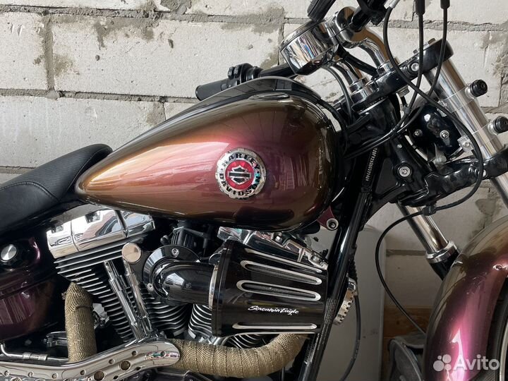 Harley Davidson Breakout