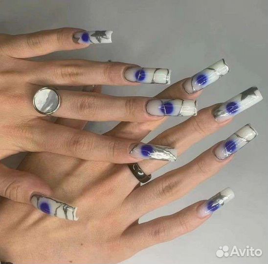 Наращивание ногтей