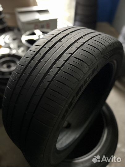 Tracmax X-Privilo RS01+ 265/45 R20