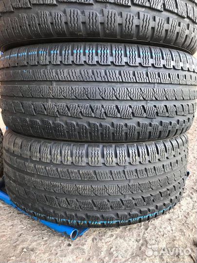 Kumho I'Zen KW27 225/40 R18