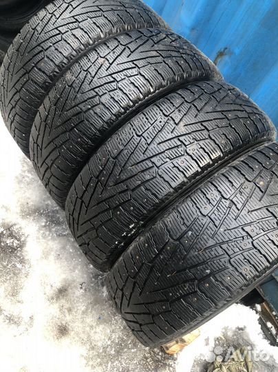 Roadstone Winguard WinSpike SUV 265/60 R18 114T