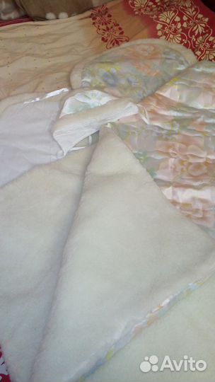 Продам комплект на выписку