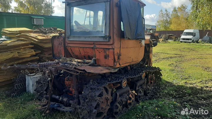 Трактор ВгТЗ ДТ-75, 1989