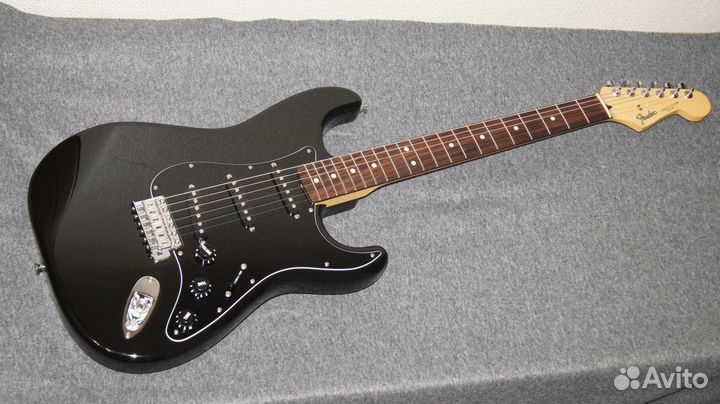 Fender ST-50 BK/R Standard Stratocaster, Japan