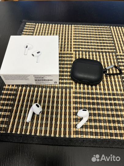 Беспроводные наушники apple airpods 3