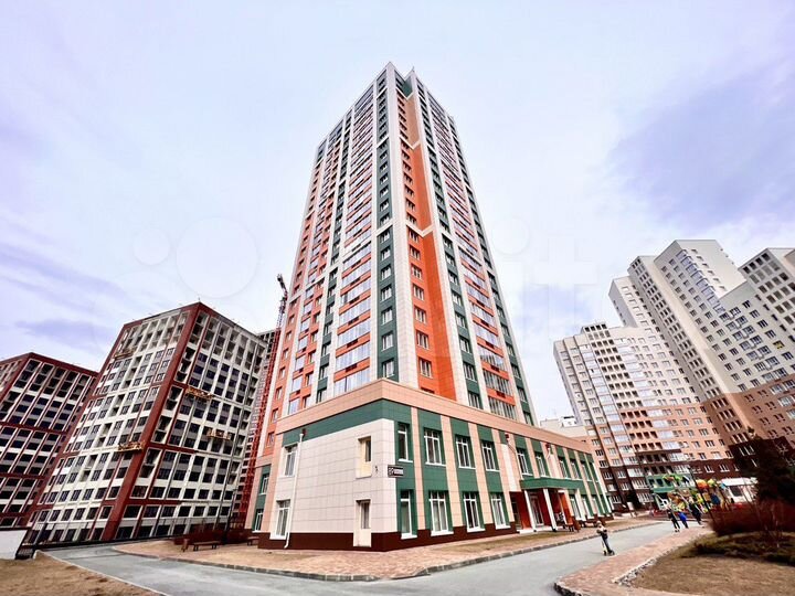 Офисное помещение в центре - 183 м², с парковкой