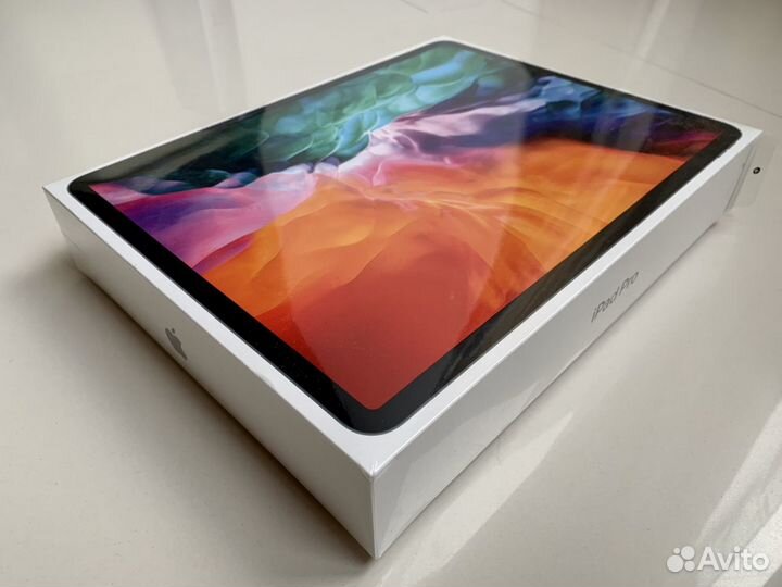 Новый iPad Pro 12.9” 1Tb WiFi+LTE Silver оригинал