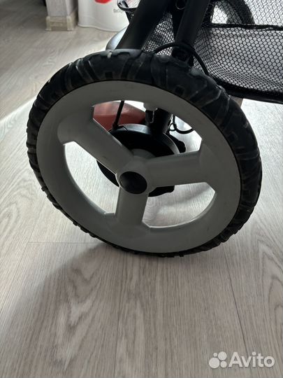 Прогулочная коляска 2 в 1