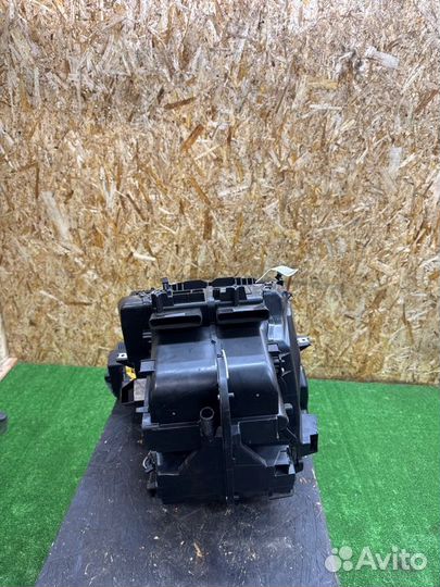 Корпус отопителя Renault Logan 2 1.6 K7M812