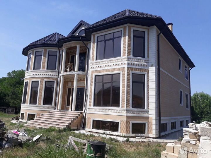 Фасад из дагестанского природного камня