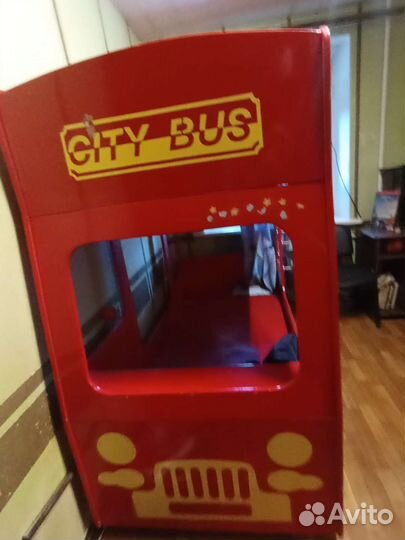 Детская двухъярусная кровать автобус