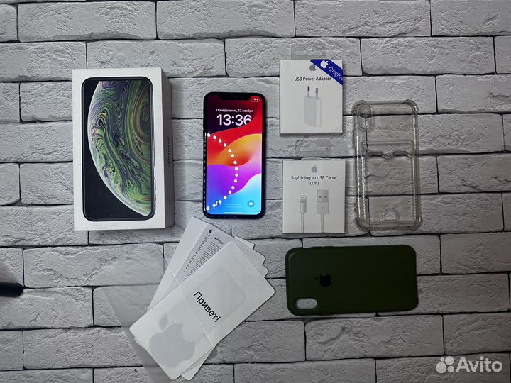 iPhone Xs, 64 ГБ
