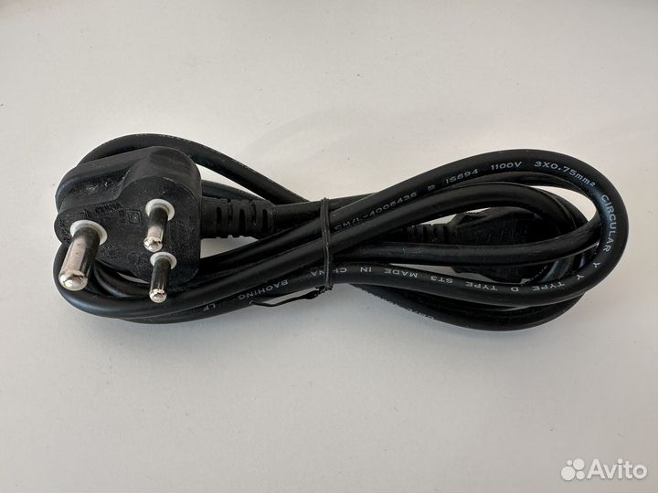 Кабель для компьютера типа A и D