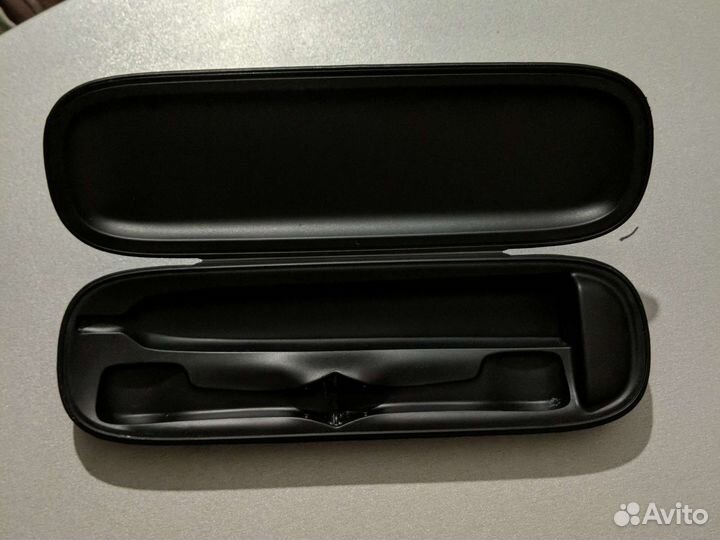 Футляр для электрической зубной щетки philips