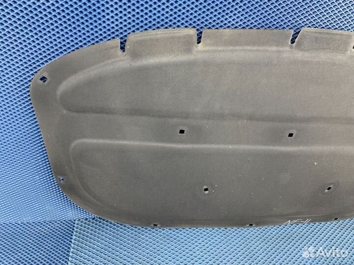 Шумоизоляция капота VW Touareg NF FL