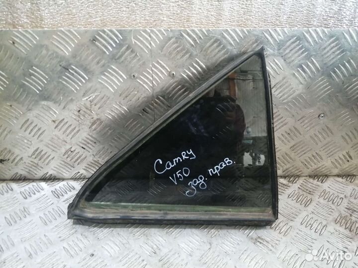 Форточка задняя Toyota Camry 50
