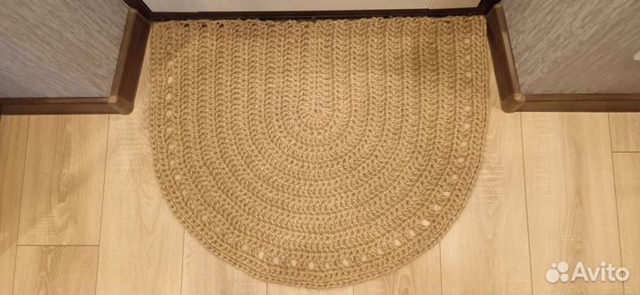 Коврик из джута 60*80 полукруг ручная работа