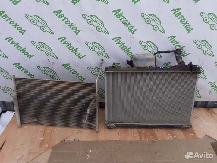 Кассета радиаторов с вентилятором Suzuki Grand