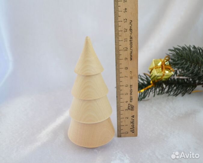 Пирамидки - матрешки елочки