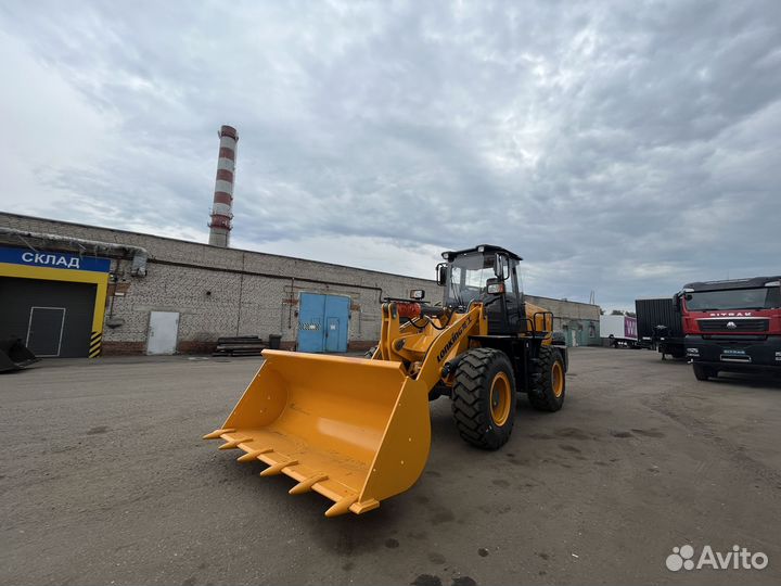 Фронтальный погрузчик Lonking CDM836N, 2023