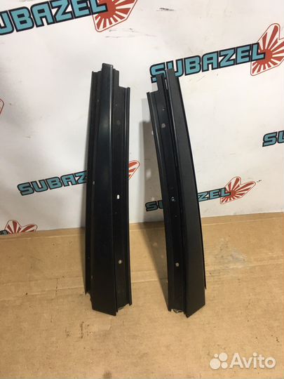 Накладки стоек Subaru Forester Sg