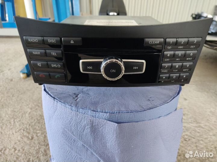 Магнитола на Мерседес-A2129006417