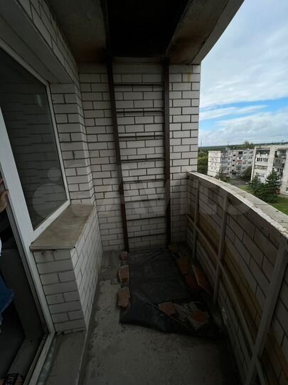 2-к. квартира, 57 м², 4/9 эт.