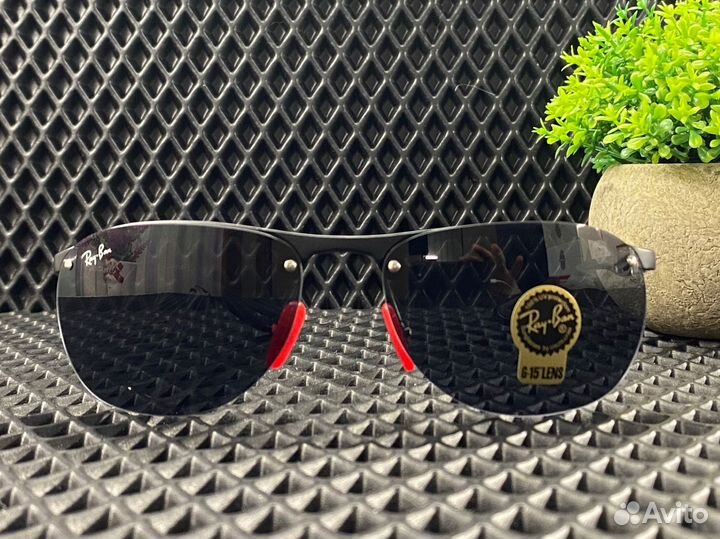 Солнцезащитные очки Ray Ban x Ferrari