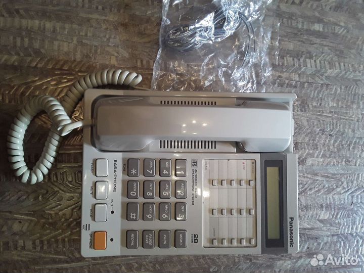 Стационарный телефон panasonic
