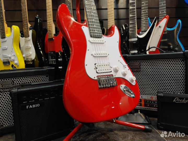 Электрогитара Stratocaster + Комбик (Комплект)